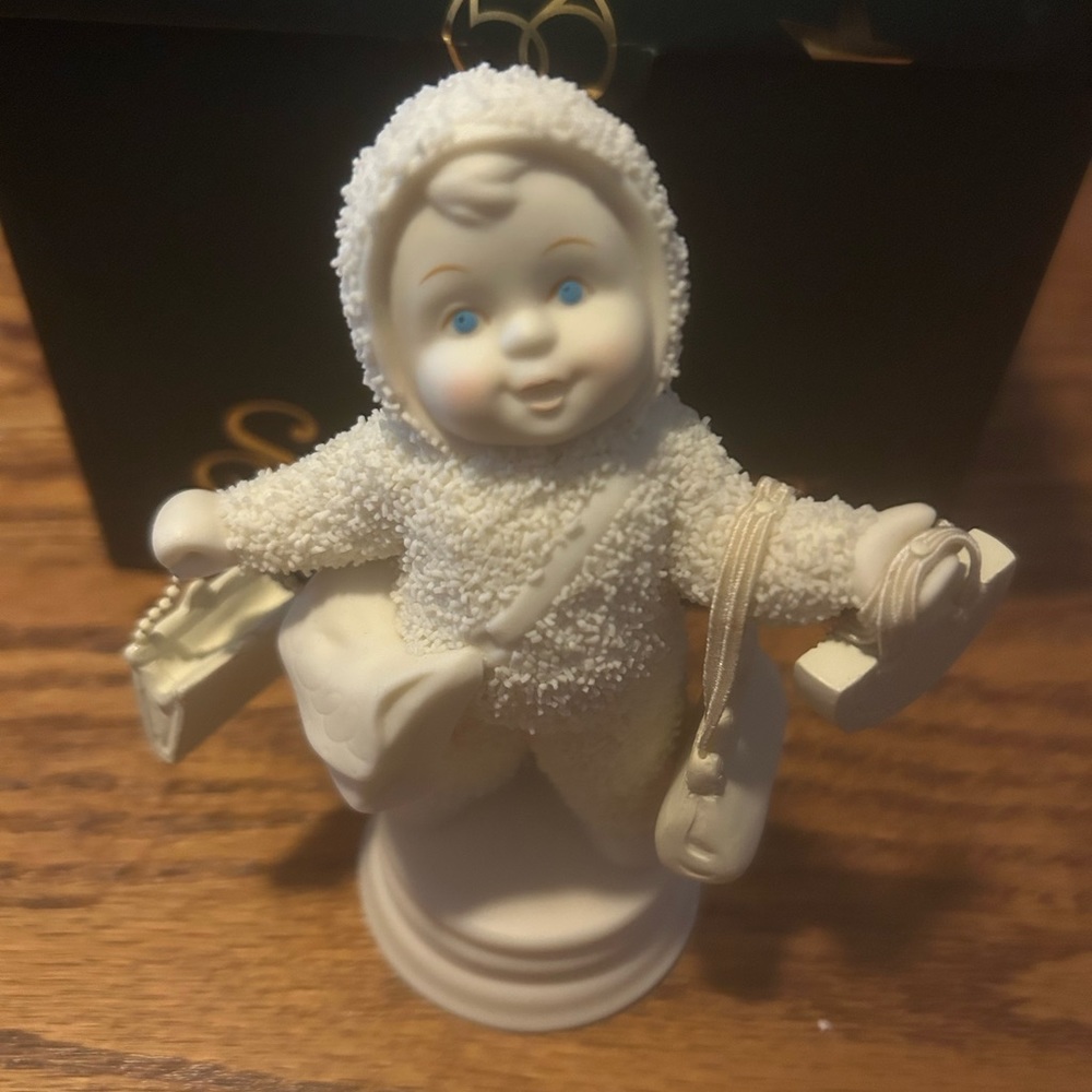 Snowbabies Christmas Decor- “Decisions, Decisions”